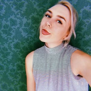 Meet your Posher, Anna